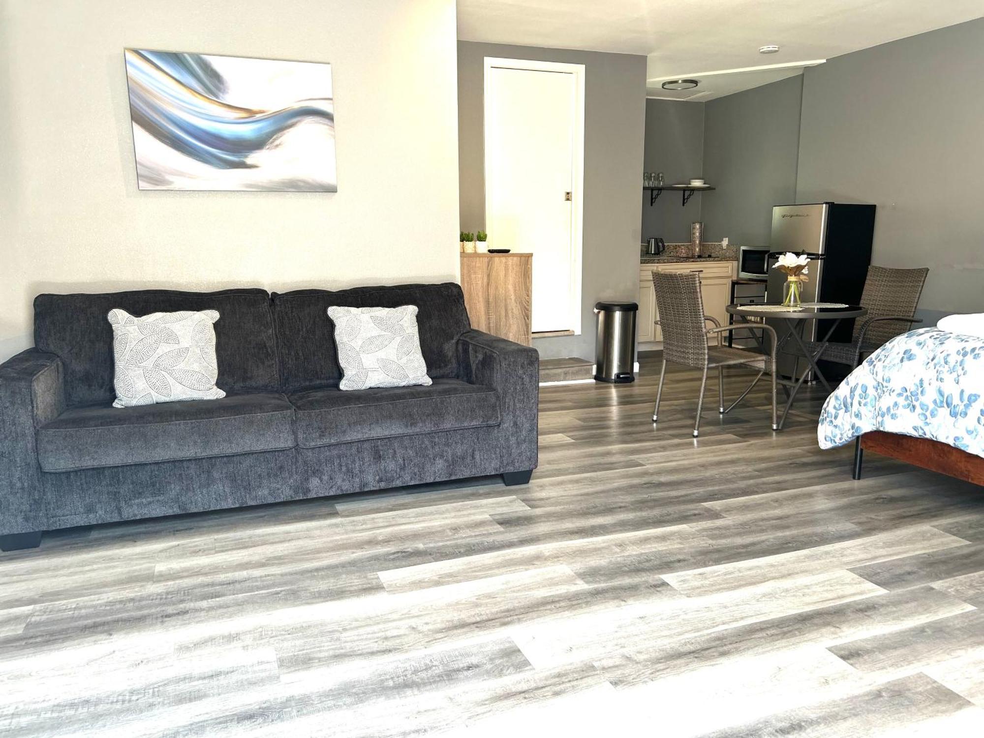 Spacious Studio With Private Entry Moreno Valley Exterior foto